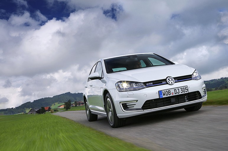ゴルフGTEに海外試乗。「GTI」のエコバージョン？