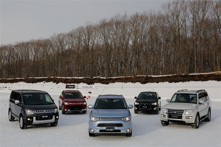 三菱の4WD車を北海道で乗り比べ。その実力は？