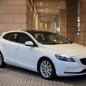 ボルボV40 2015年モデルが進化した点とは？