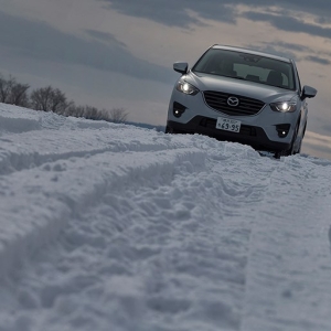 マツダ i-ACTIV AWD、究極の狙いは「FFより燃費のいい4WD」