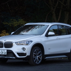 新型BMW X1に試乗。FFベースに変わってもライバルを凌ぐ楽しさがある