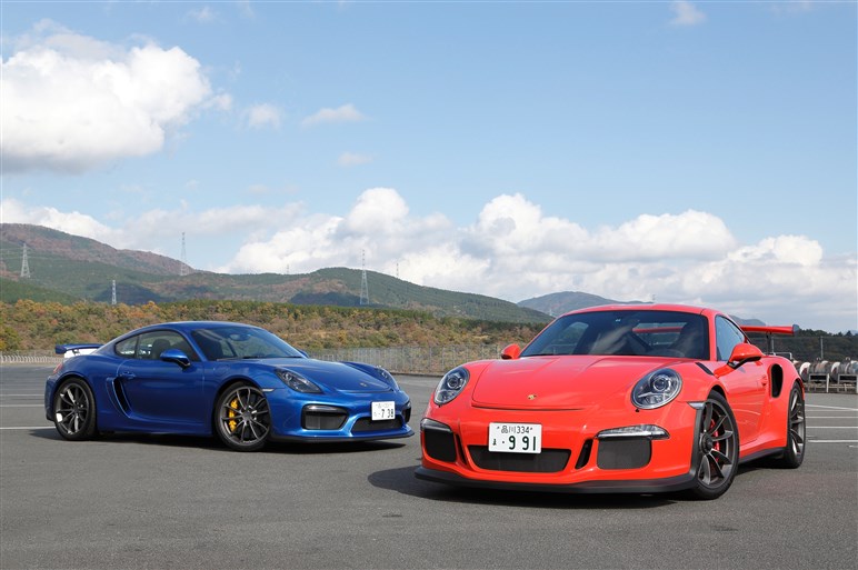 ポルシェ911 GT3 RSとケイマンGT4、富士スピードウェイで徹底試乗【前編】