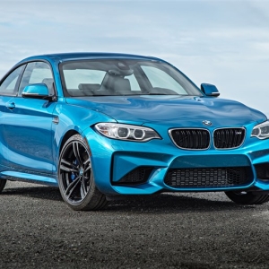 M2試乗。0-100km/h＝4.3秒の実力をラグナ・セカから報告
