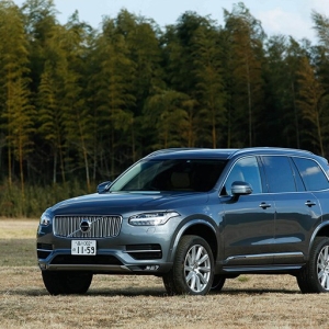 新世代ボルボの第一弾「新型XC90」に試乗。先代オーナーが進化を語る