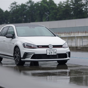 ゴルフGTIクラブスポーツに試乗。雨中のサーキットで実力を確認