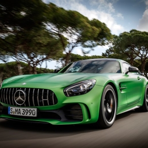 AMG GT Rサーキット試乗。GT Sから370万円プラスはバーゲンプライスだ