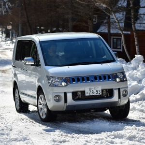 久々乗った三菱デリカD:5とパジェロの雪上性能はやっぱり本格的だった