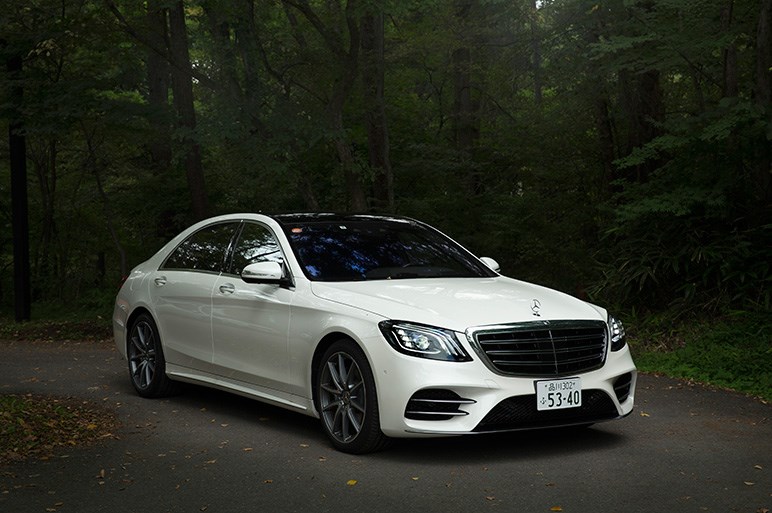 リモート駐車など先進装備を満載した最新のSクラスとAMGに試乗する