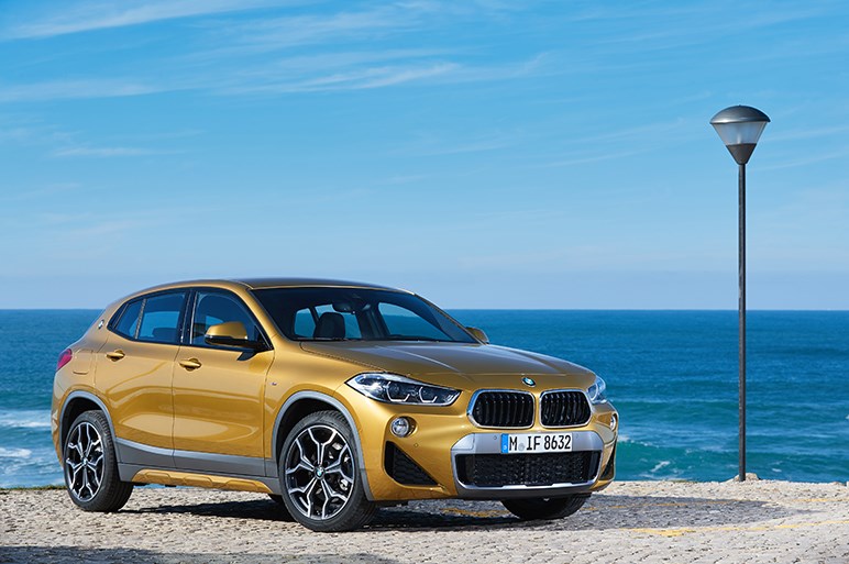 新型BMW X2にはSUVとハッチバックの間という新しい走りの価値観がある