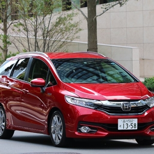使い勝手抜群のホンダ シャトルが国民車候補としては悩ましいワケは？