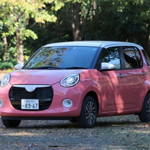 ぬいぐるみ系デザインの完成形ダイハツ ブーンは国民車としてどうか？