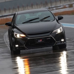 スープラより…雨のサーキットでマークX“GRMN”の完成度に驚いた