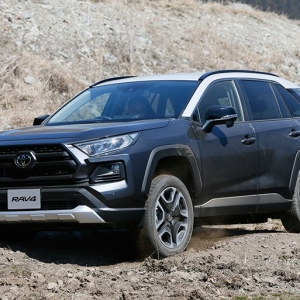 トヨタRAV4が日本に復活。若向けの派手なデザインだが走りや機能の完成度は高い
