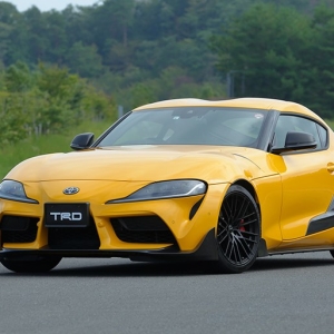 真逆の仕組み！　開発中のダンパー付きTRDスープラに試乗した