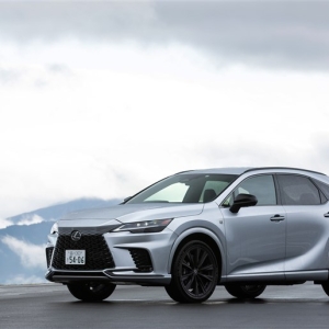 【新型RX試乗】オススメはRX500h。走りはライバルと互角以上もインテリアが惜しい