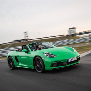 来年上陸、ボクスター GTS 4.0のPDKモデルは日本で乗るならMTより正解？