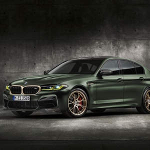 BMW M5の頂点モデル「CS」の取材成功。コンペティションより600万円以上高いが日本でも早期売り切れの可能性あり ...