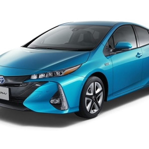 それホント？　EVで世界に遅れ始めているニッポンのウラ事情