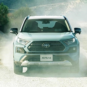 RAV4のグレードを徹底比較。RAV4 PHVの情報も掲載【購入ガイド】