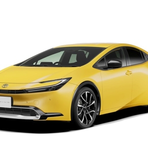 プリウスの頂点「PHEV」が3/15発売。価格差は？ どんなユーザー向け？