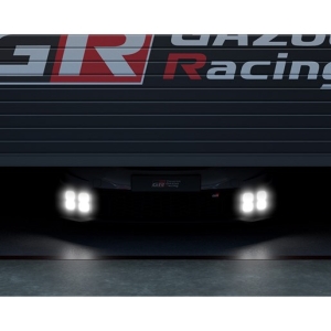噂の「GRプリウス」はル・マンで公開？ 集合LED4灯のスゴ顔デザイン??