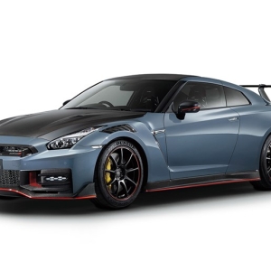 【あのGクラスも負ける？】新車で買えるのに中古爆上がり「GT-R」。原因はニスモの稀少車 ...