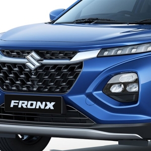 今週のJMSで発表？ スズキがEVの小型SUV「フロンクス」を日本で発売する可能性！