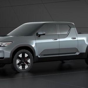 ランクル3列SUV、電動ピックアップ、フル電動自転車…トヨタのJMSコンセプト続々！