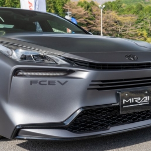 未来のMIRAIはかなり過激!? 市販に向け前進中のスポーツコンセプトがカッコいい。発売はいつ？ ...