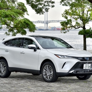 改良版ハリアーは2024年夏に登場か。気になる変更内容を予測する！