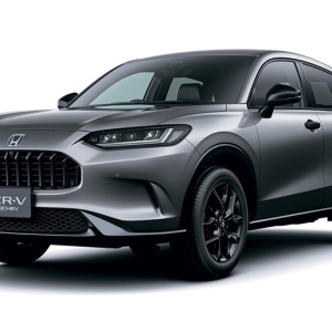 前年上半期599％増に「ハリアー／RAV4」も絶句。“個性派”ホンダ「ZR-V」人気の理由