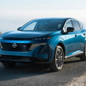 日産「ムラーノ」の第4世代モデル登場。エクストレイルの“格上”だが日本導入は…難しそうな理由 ...
