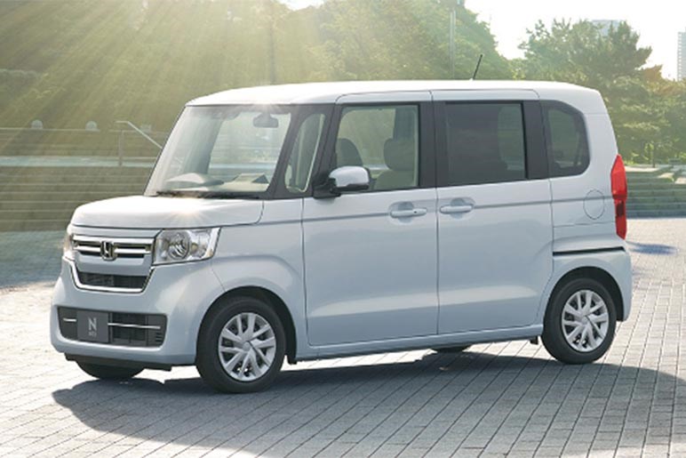 ホンダのN-BOXは豊富なグレード展開。特徴と違いを徹底解説【購入ガイド】