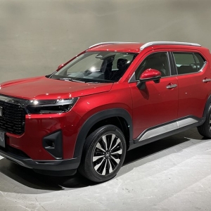 【手ごろ＆道具っぽさがいい！】ホンダが若者向けのシンプルな新型SUV「WR-V」を公開