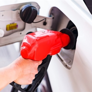 【いよいよ明日から！】ガソリン補助金が減額。値上げ状況・暫定税率廃止など知っておくべき点をまとめた ...